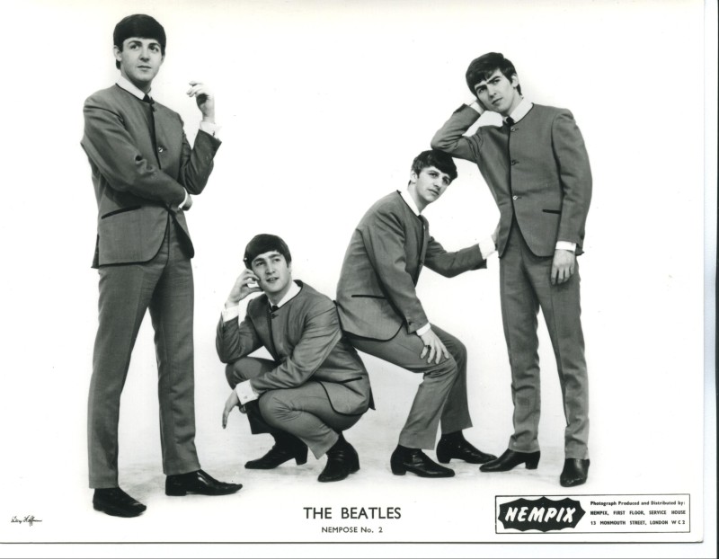 The image “http://www.mybeatles.net/imagesphoto/10.jpg” cannot be displayed, because it contains errors.