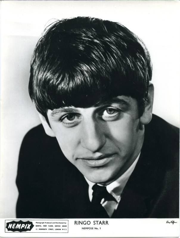 The image “http://www.mybeatles.net/imagesphoto/6.jpg” cannot be displayed, because it contains errors.